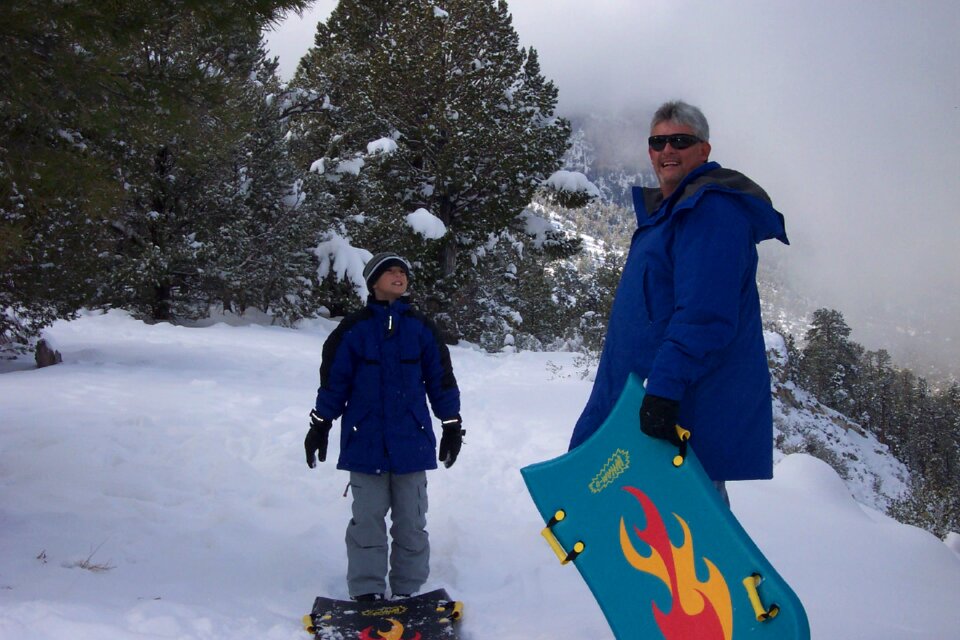 Snowboard snowboarders nature