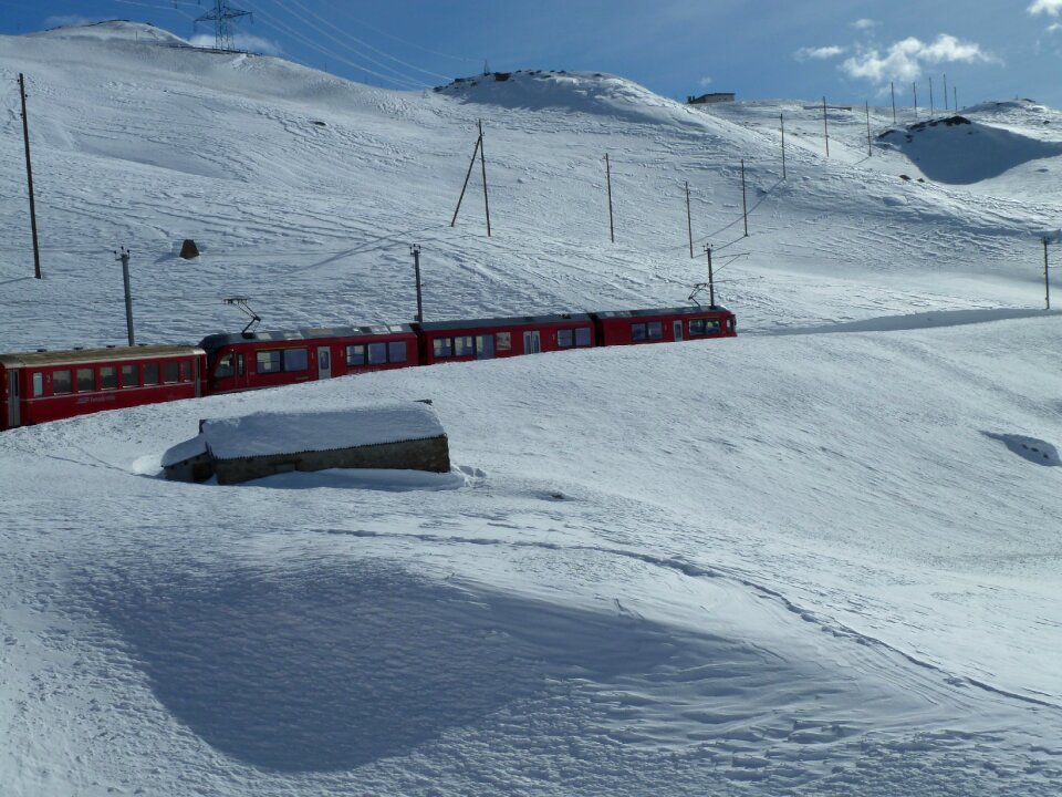 Glacier express graubünden switzerland