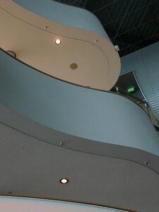 Building architecture upward