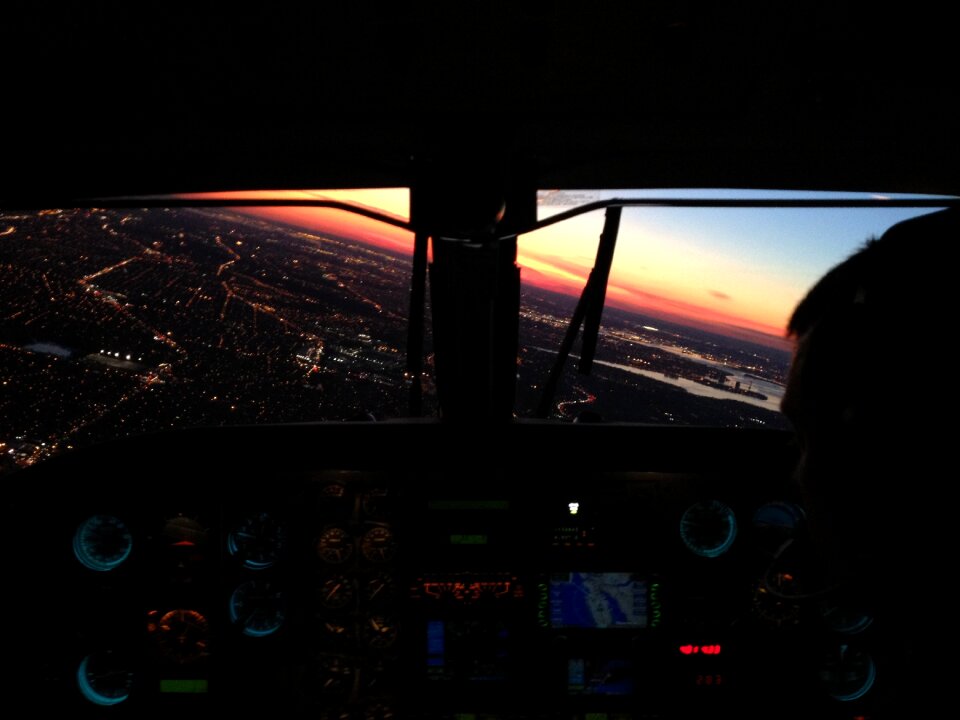 Landing aircraft airplane