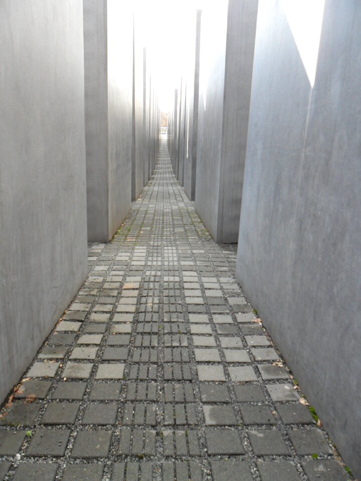 Memorial holocaust stelae