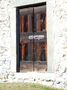 Door fortress wall