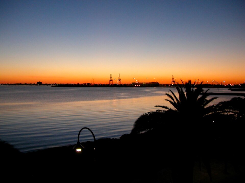 Melbourne sunset port