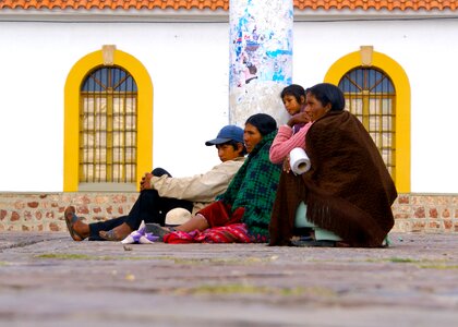 People waiting for you quechua photo