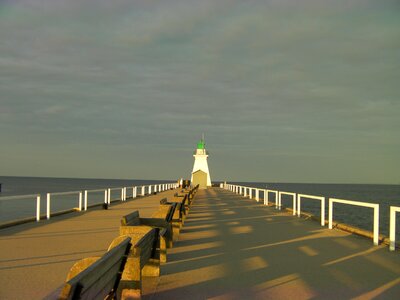 Pier perspective shadows