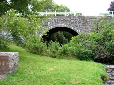 Landscape green bridge photo