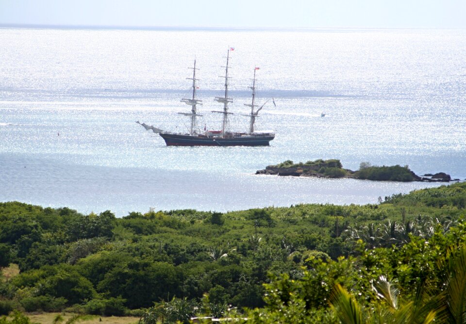 Boat coast vacations