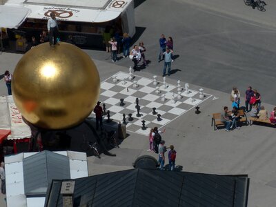 Play chess street chess