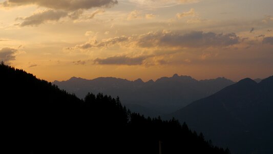 By amin kalbasi sunset tirol