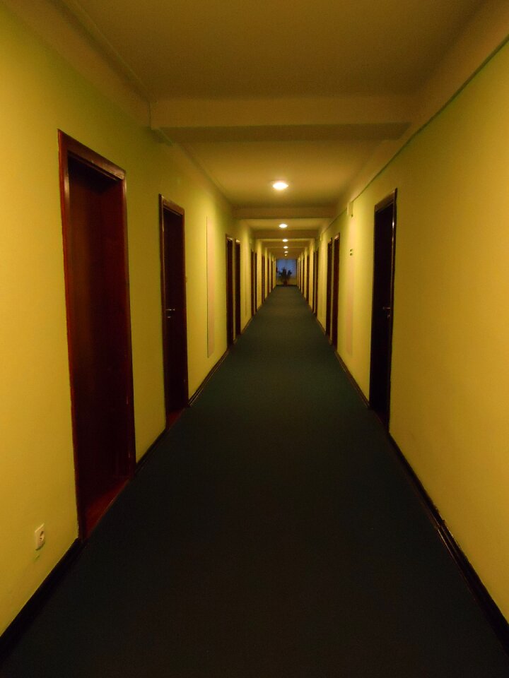 Perspective hotel lobby vanishing point