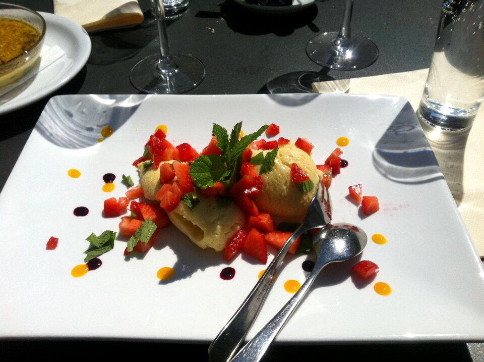 Strawberries dessert mint