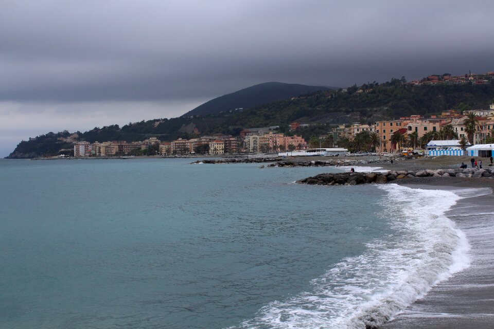 Cogoleto beach wave photo