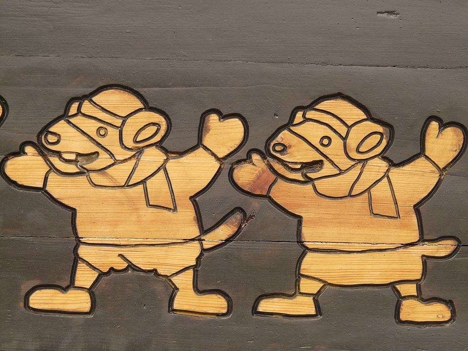 Holzfigur children funny