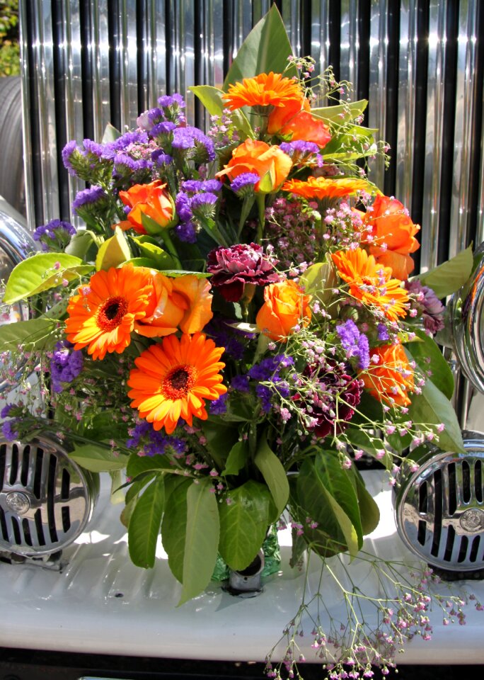 Floral arrangement wedding color