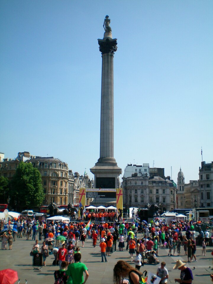London column trafalgar square