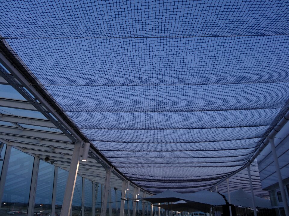 Building passage web
