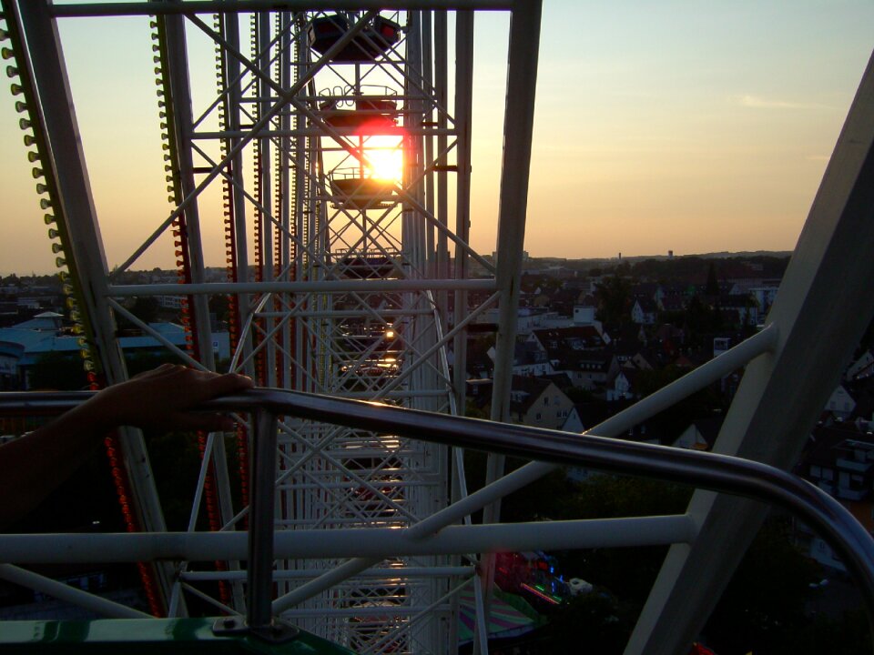 Ferris wheel technology metal