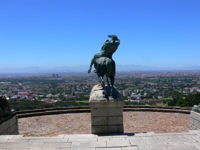 South africa man and horse sculpture