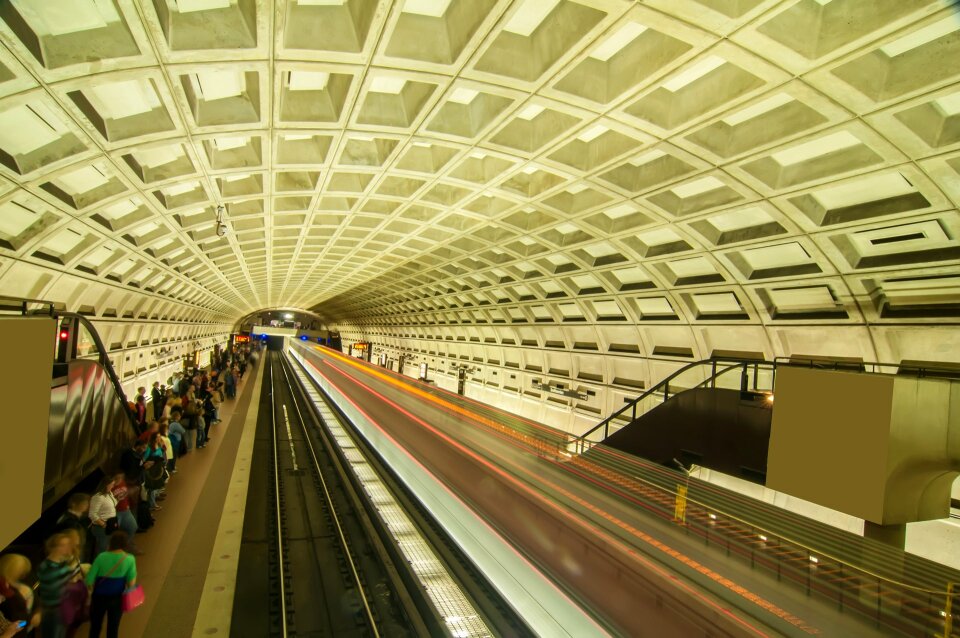 Carriage ceiling city
