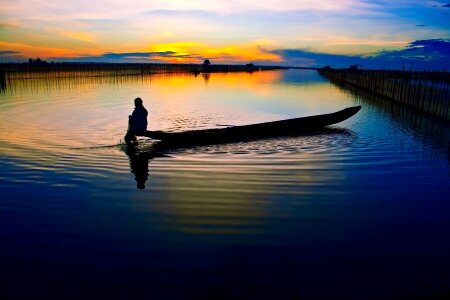 Hue sunrise fishing photo
