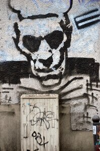 Street art design skull and crossbones