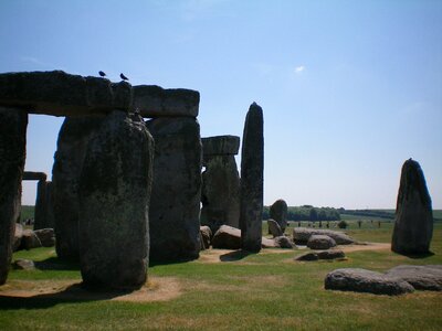 Stonehenge green cliff