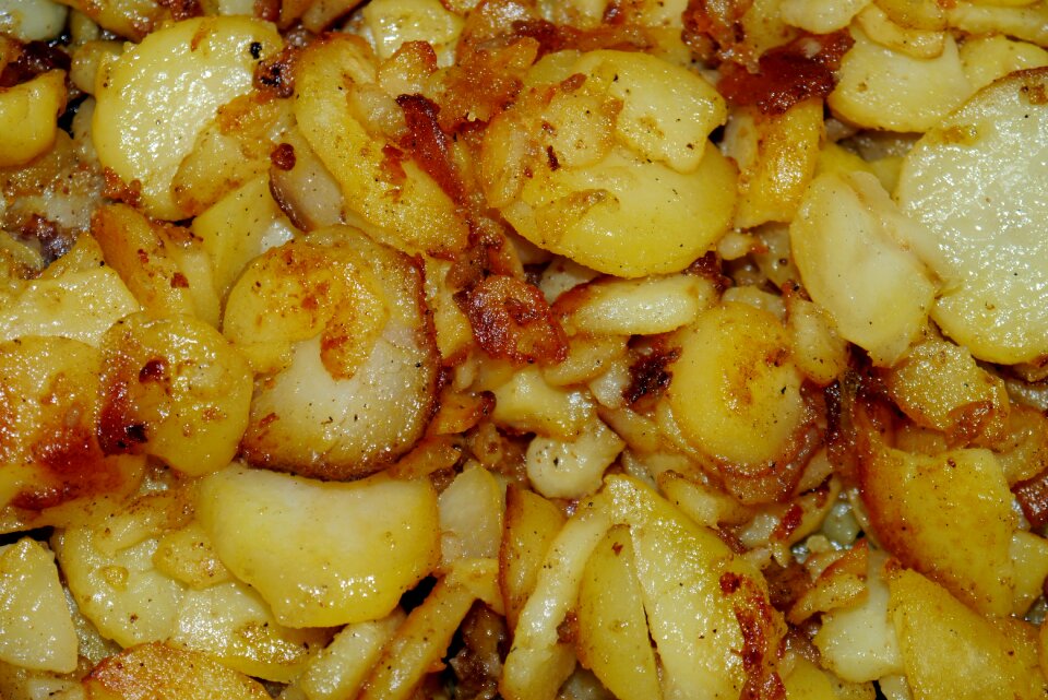 Fried potatoes potato eat drink