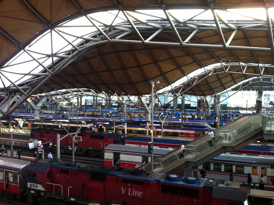 Melbourne passenger transport railway station