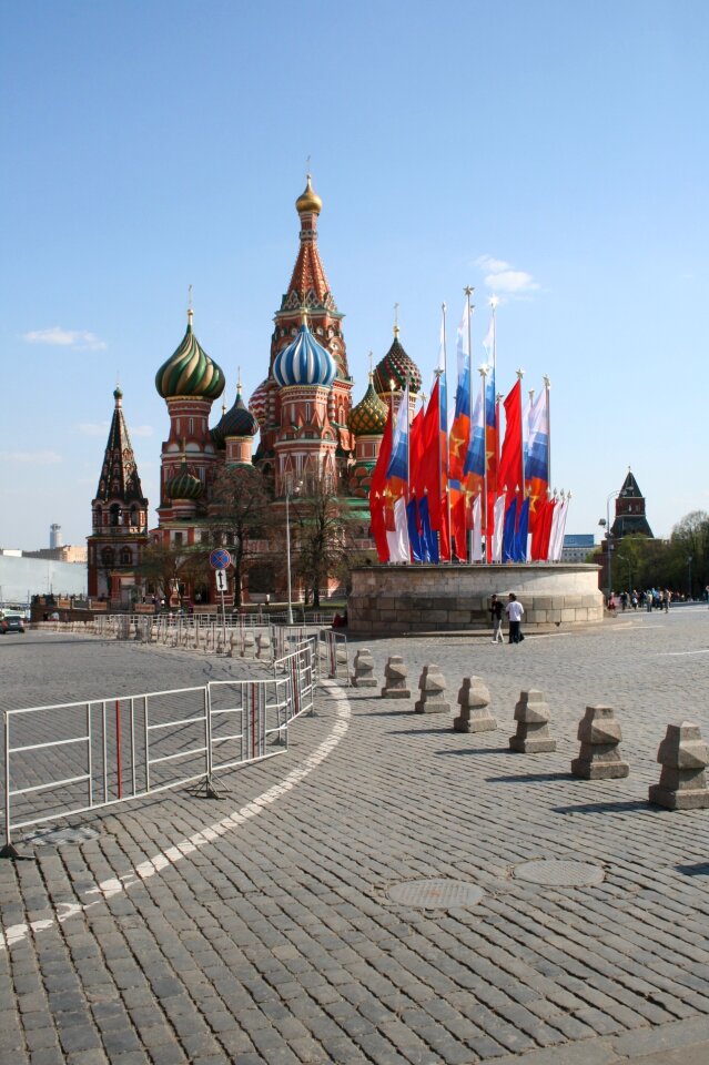 Paving red square st basil's cathedral