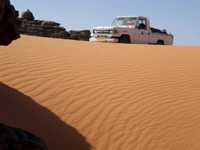 Expedition drive desert