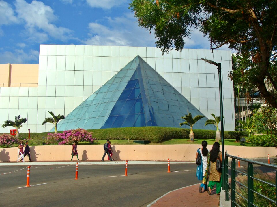 Artistic modern hall