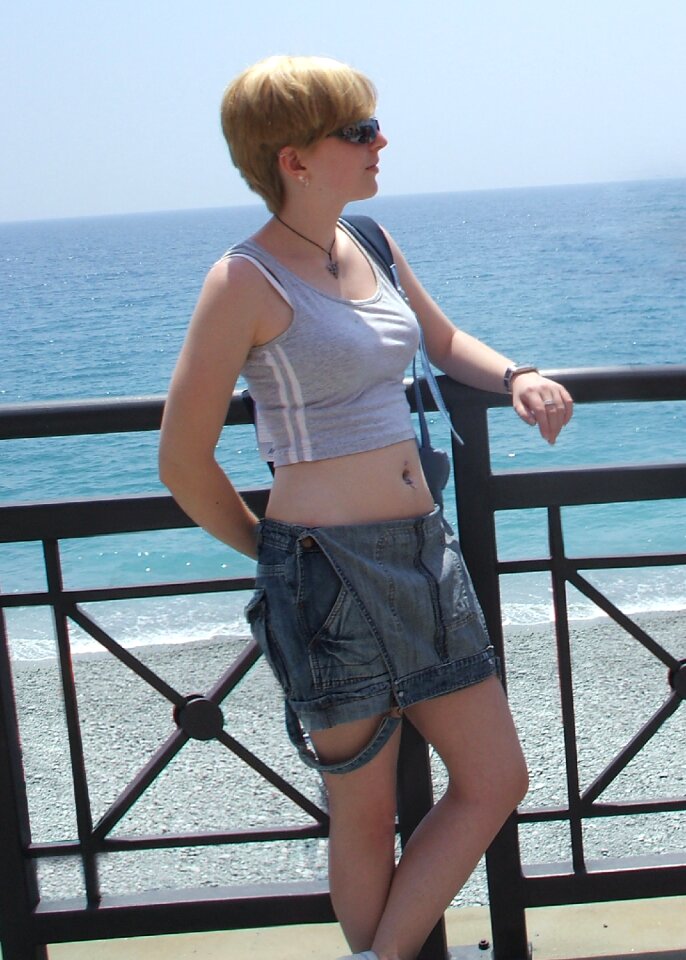 Lady holiday beach