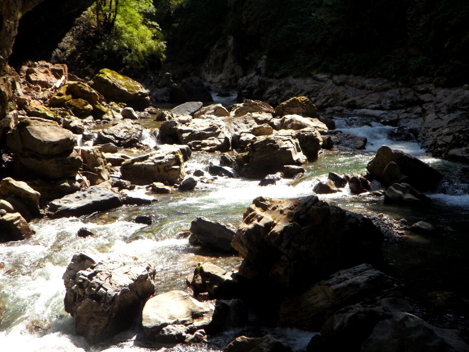 River scree rock