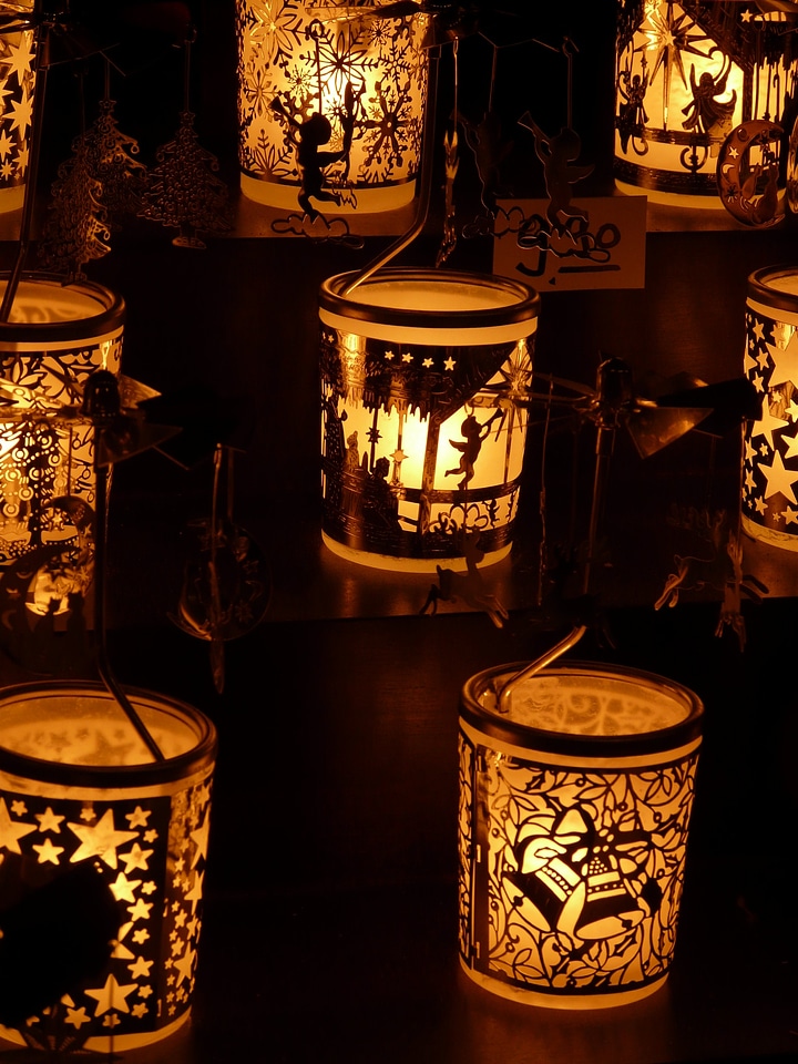 Light lamp shining