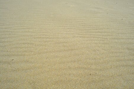 Sand waves wind photo