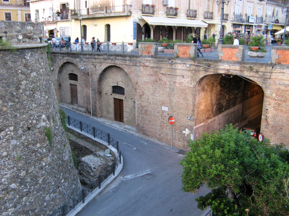 Road castle bridge