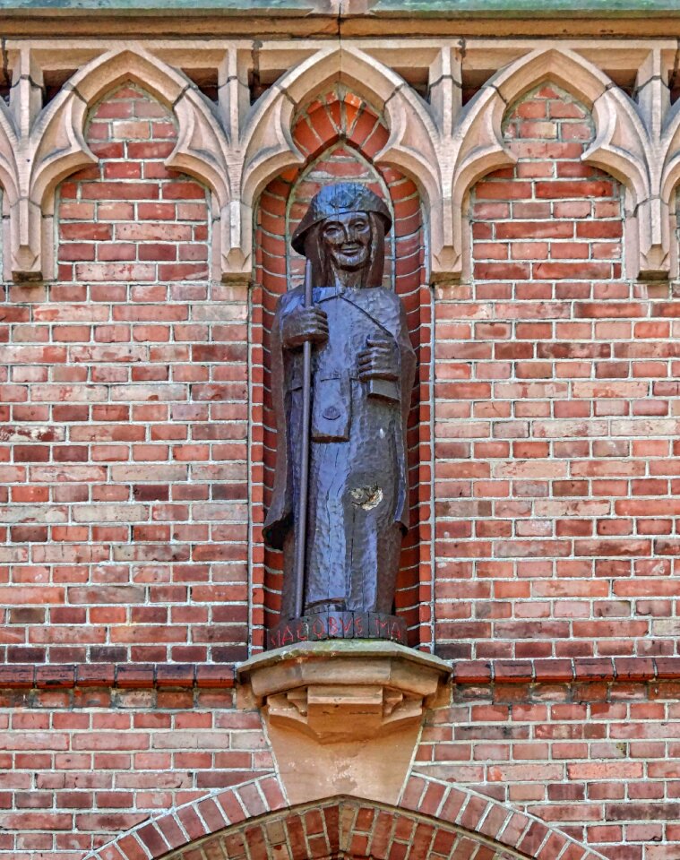 Netherlands sculpture faith