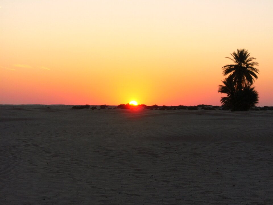 Tunisia desert sunset photo