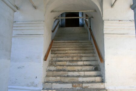 White wall building architecture photo