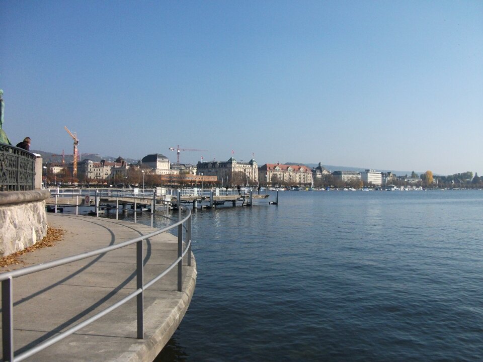 Lake zurich promenade