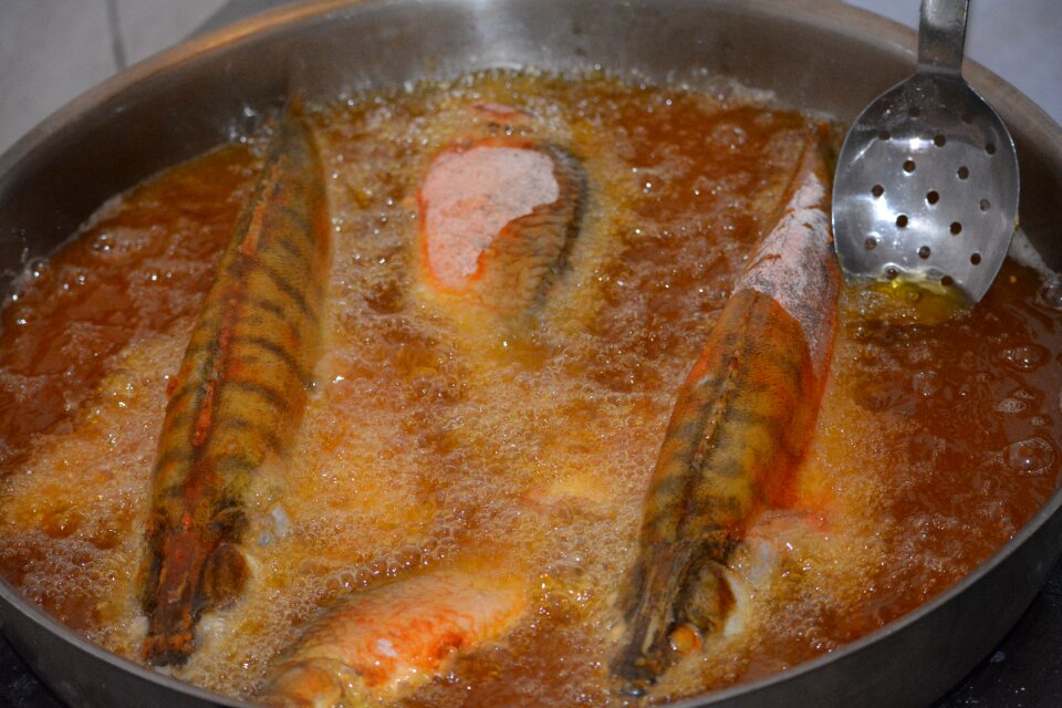 Fish baking freshwater fish