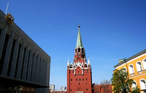Kremlin wall arsenal blue sky photo