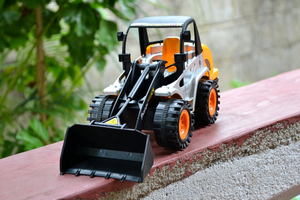 Backhoe close-up wheels