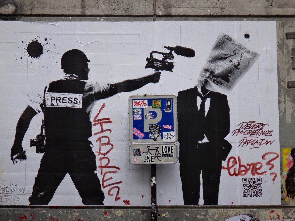 Image mural creative