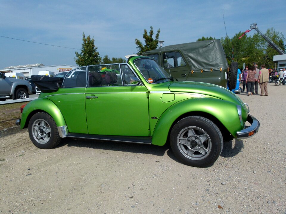 Oldtimer automobile vehicles