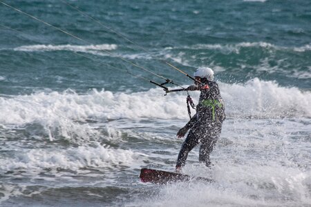 Kitesurfing in the free sea