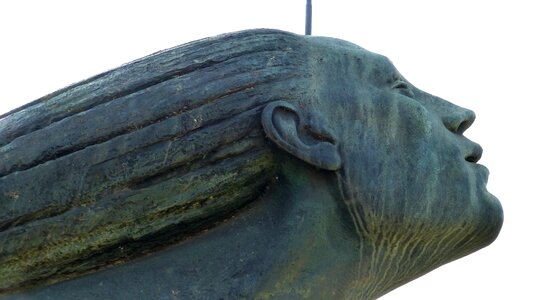 Sculpture woman's head high speed