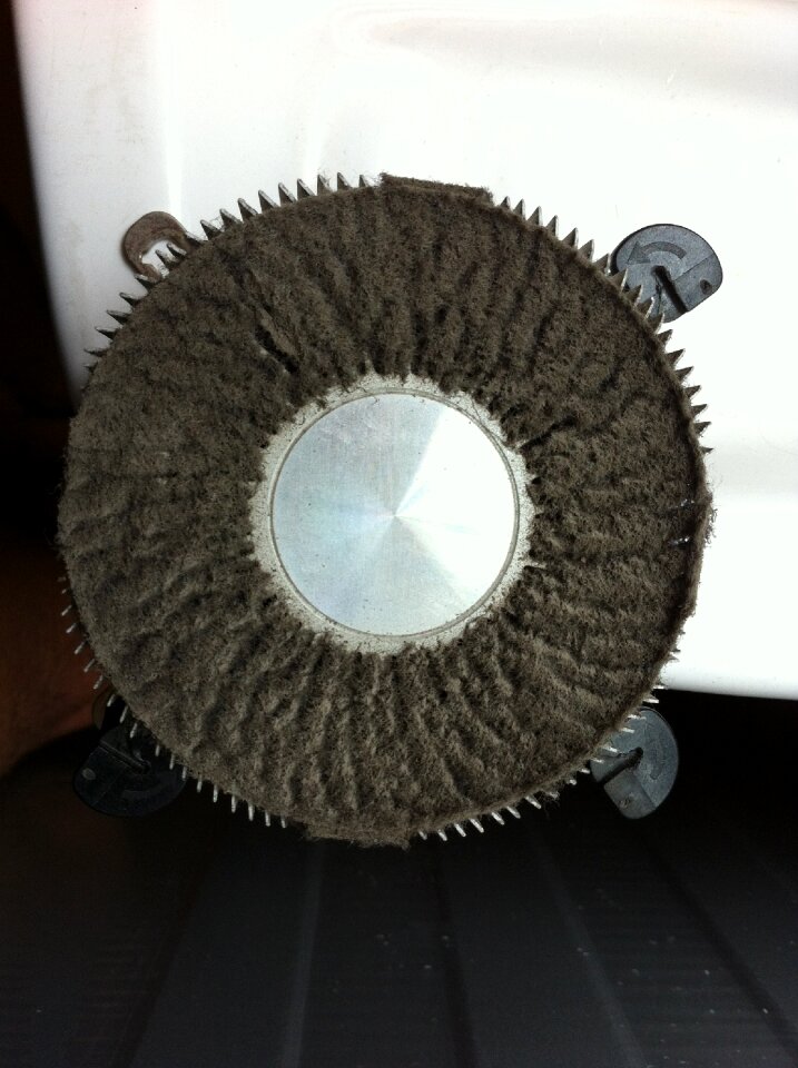 Sink fan dirty