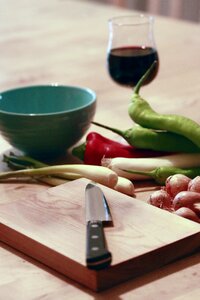Cooking wine glasses knife