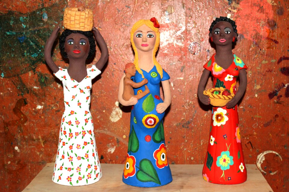 Dolls ceramics crafts